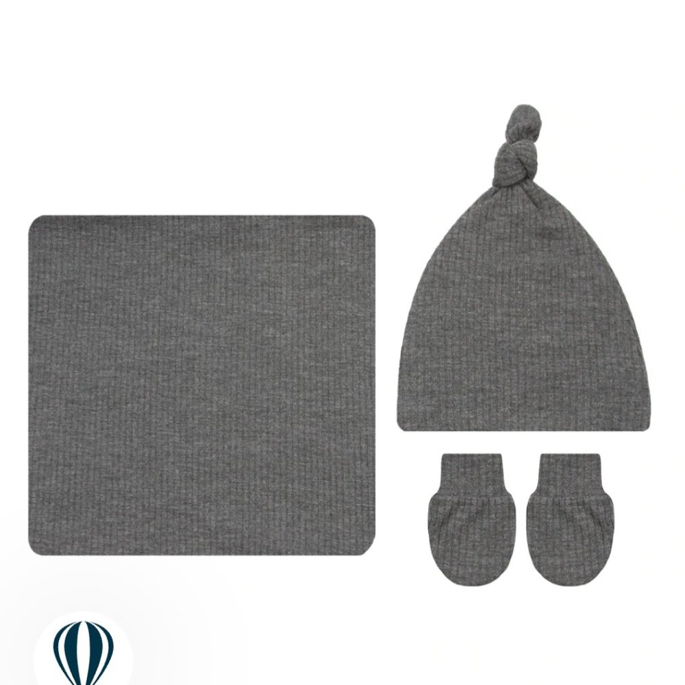 Lou Lou and Company Newborn Essential Bundle and Knotted Gown